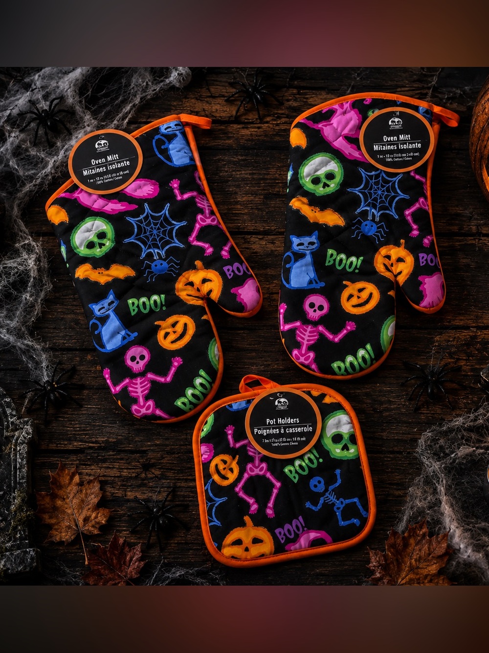 Halloween Oven Mitts and Pot Holder Set - Black with Neon Print